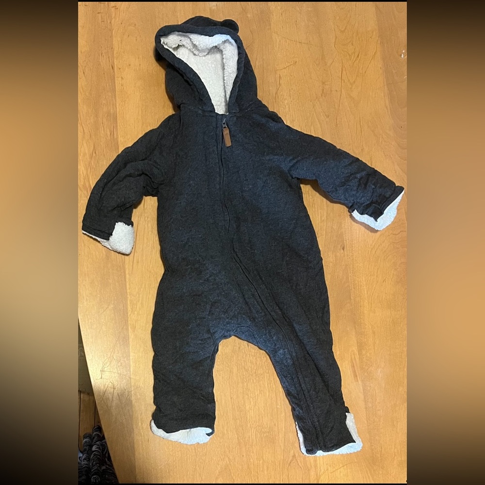 Warm winter suit with fold over feet and hands